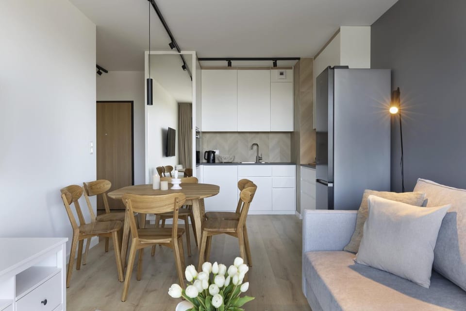 Kitchen or kitchenette, Living room, Seating area, Dining area, minibar