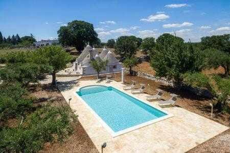 Magnificent Stefano's Trulli Villa in Province of Taranto
