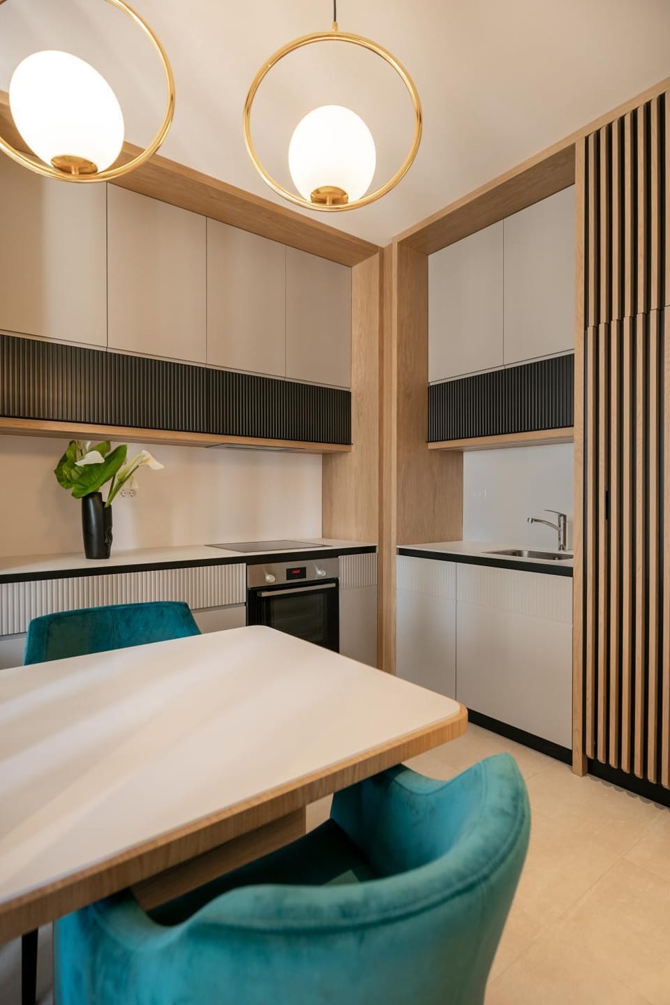 Kitchen or kitchenette, oven, stove