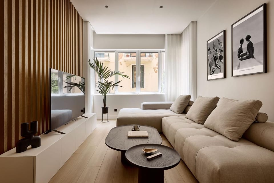 TV and multimedia, Living room, Seating area