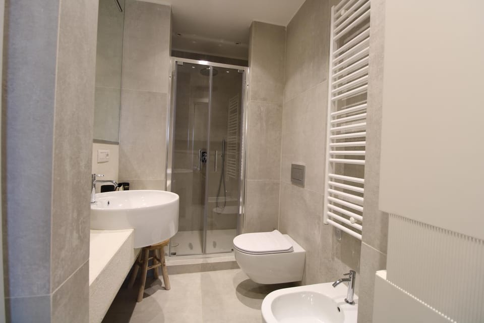 Shower, Toilet, Bathroom, bidet