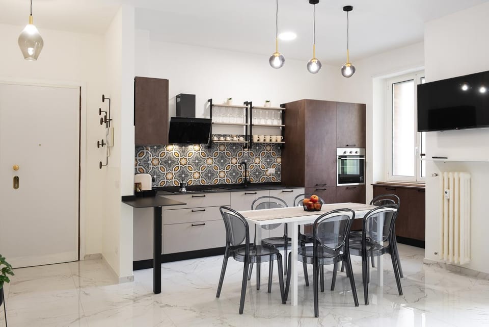 Communal lounge/ TV room, Kitchen or kitchenette, Seating area, minibar, pet friendly, stove
