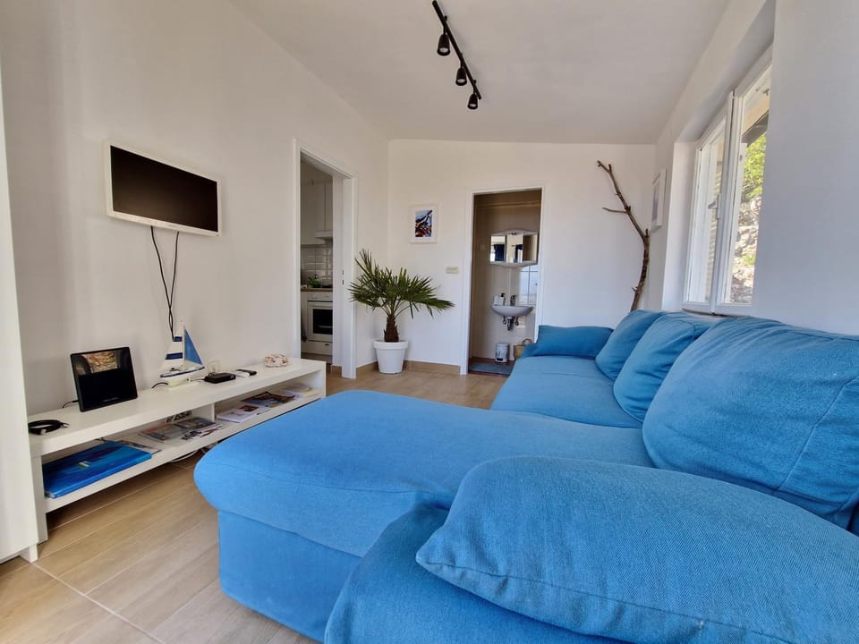 Apartments Vitarnja Hills beautiful terrace sea view with near turquoise beach Apartment in Vrboska