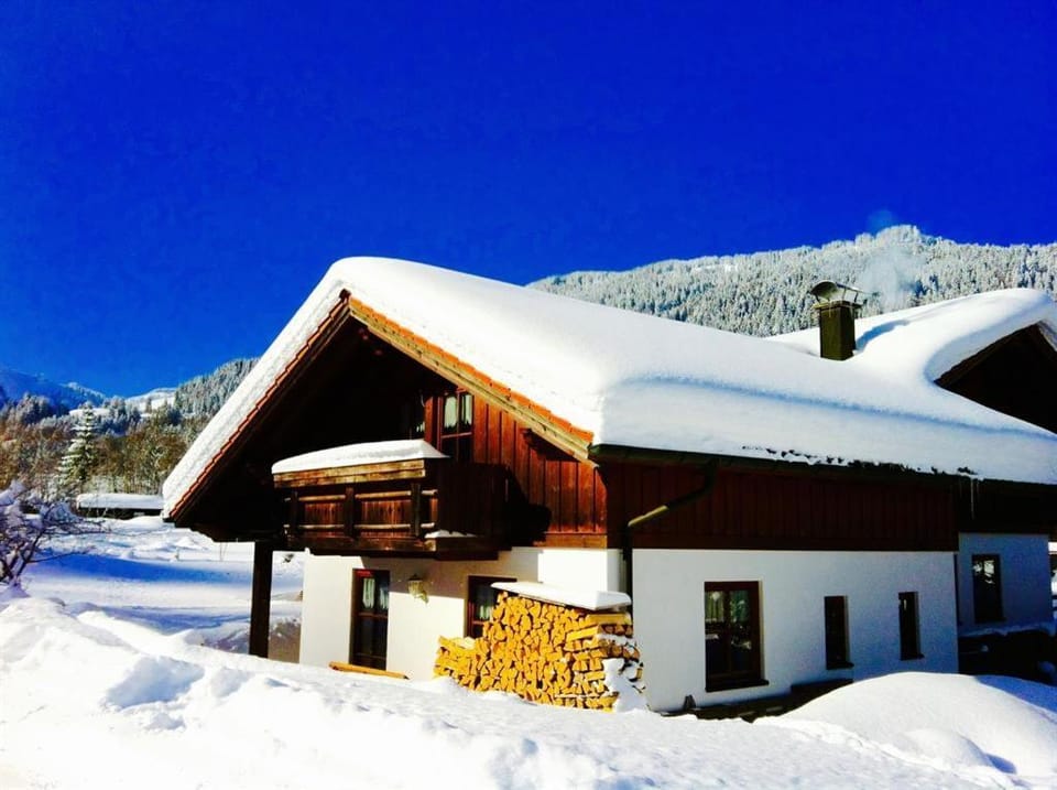 Property building, Winter, Mountain view