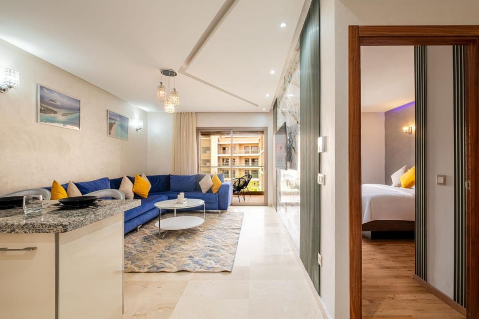 Royal Deluxe Platinum Marrakech Premium Pool View Apartment in Marrakesh