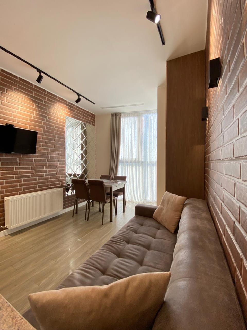 TV and multimedia, Living room, Seating area