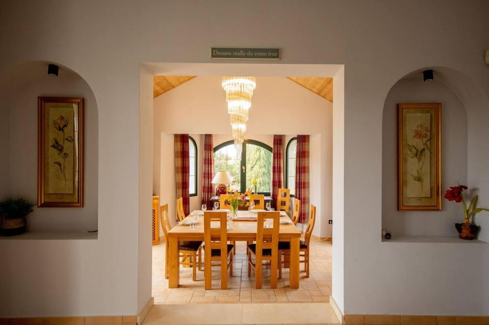 Impressive VILLA Dazura in Valtocado MIJAS Villa in Valle del Guadalhorce