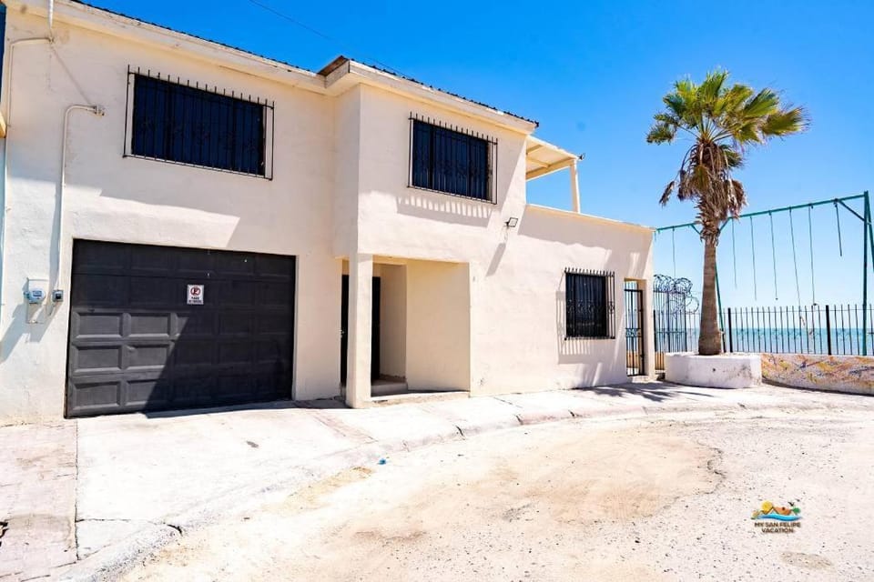 InTown Beach front condo - Casey`s condo 1 House in San Felipe