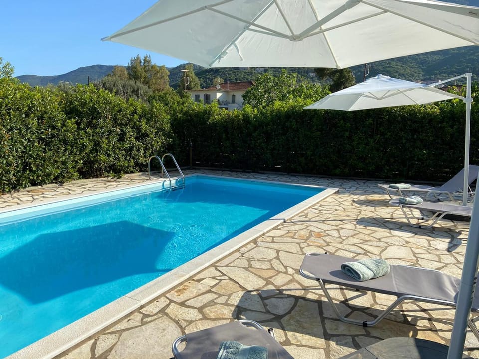 Patio, Day, Natural landscape, Garden, Mountain view, Pool view, Swimming pool, sunbed