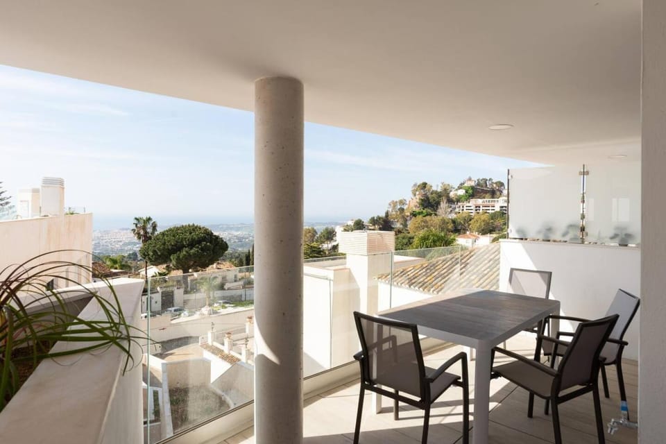Mediterranean apartment with sea views in Mijas House in Mijas