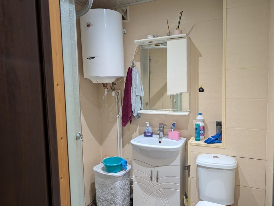 Shower, Bathroom