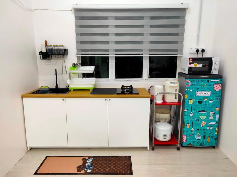Kitchen or kitchenette