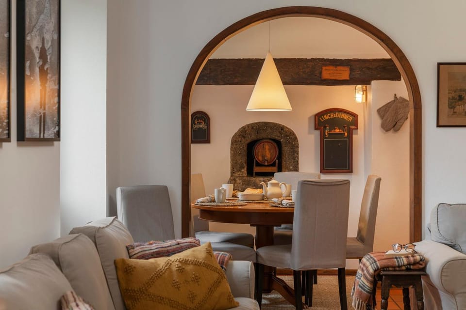 Living room, Dining area, Area and facilities