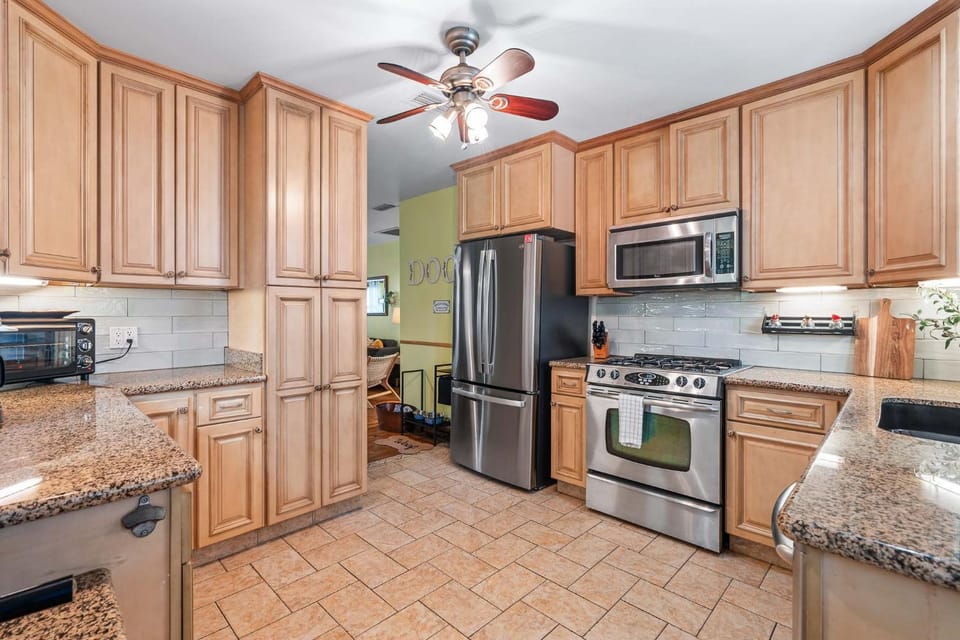 Downtown Gem- Dog Friendly Walk to Everything House in Saint Augustine