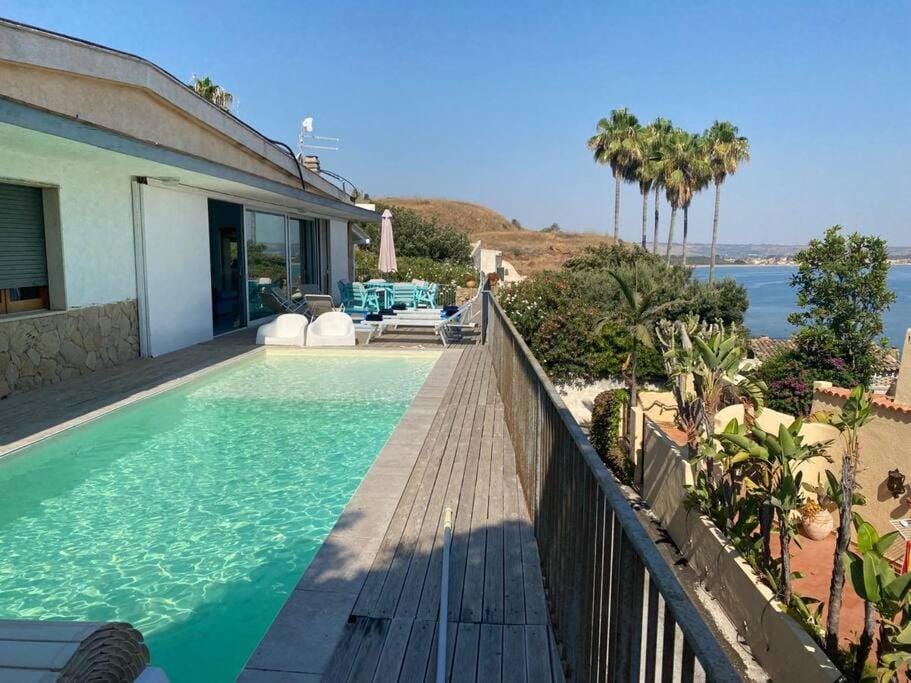 Pool view, Swimming pool