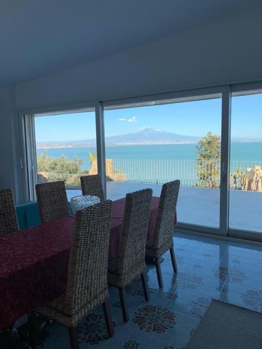 Dining area, Sea view