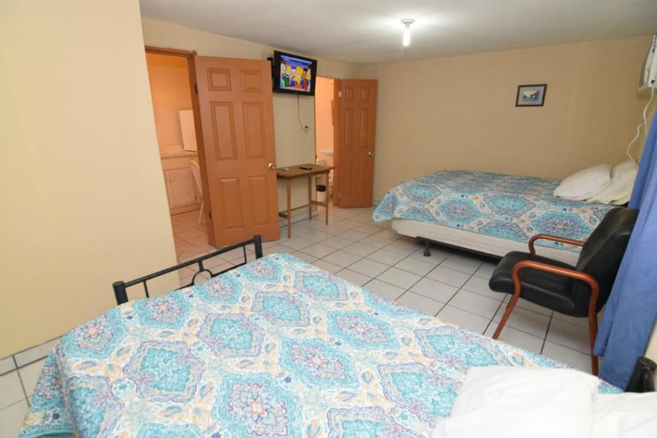 San Felipe Studio 4 FREE WIFI AND CABLE TV House in San Felipe
