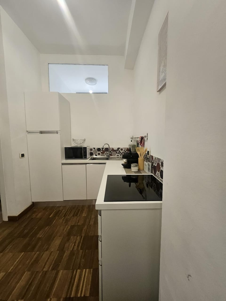 Kitchen or kitchenette, stove, kitchen