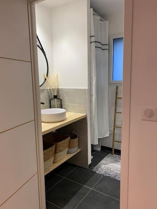 L’Annexe Studio indépendant avec vue sur jardin Apartment in Brittany