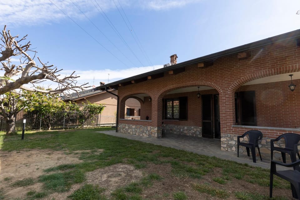 Property building, Garden view
