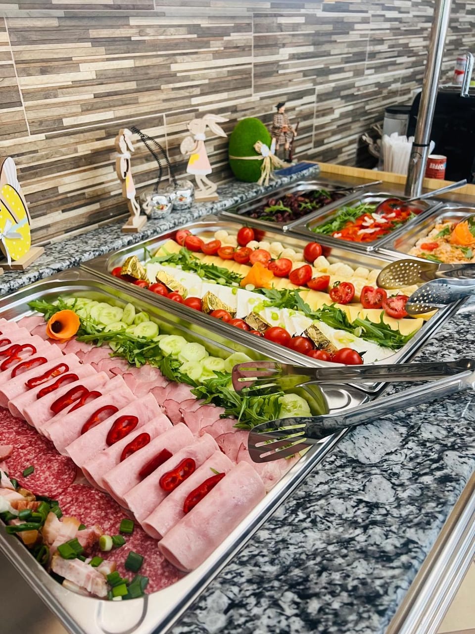 Food and drinks, Food, Buffet breakfast