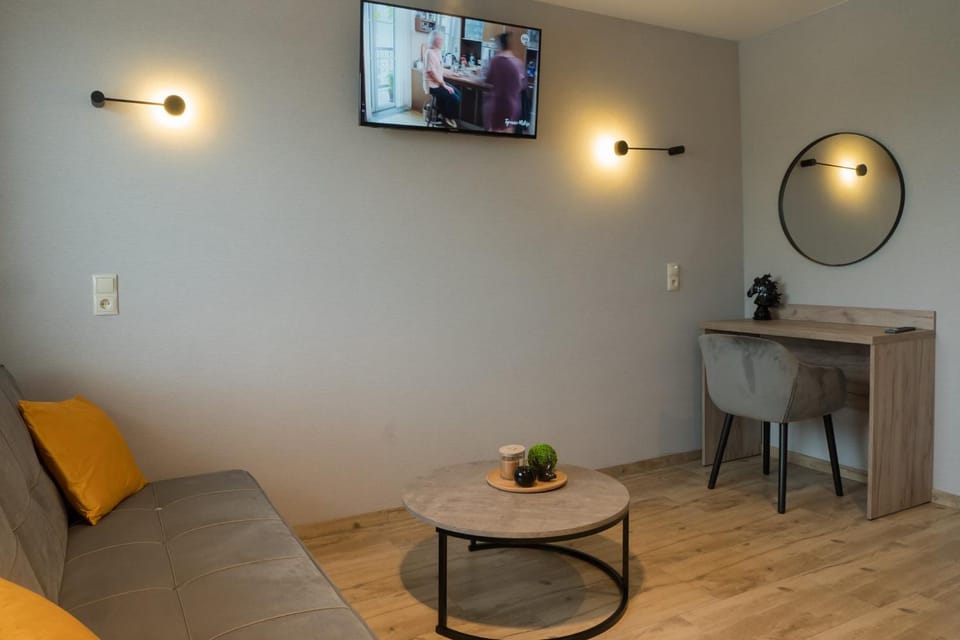 TV and multimedia, Seating area