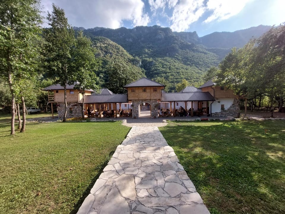 Property building, Day, Natural landscape, Mountain view