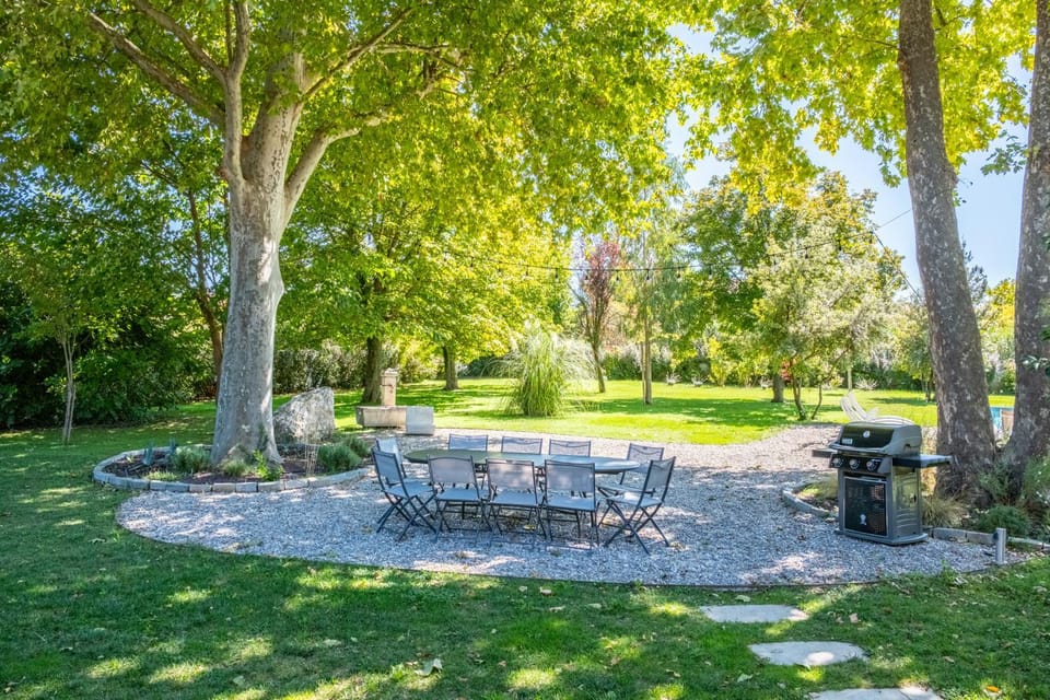 Le chant des jardins Villa in L'Isle-sur-la-Sorgue