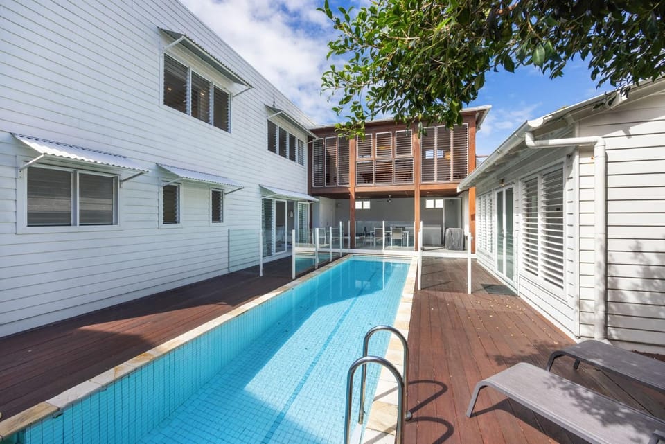 Swimming pool, Swimming pool, sunbed