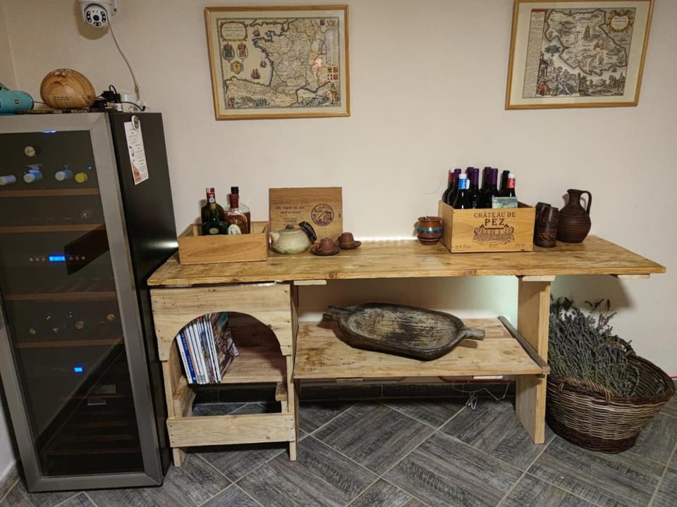 Lounge or bar