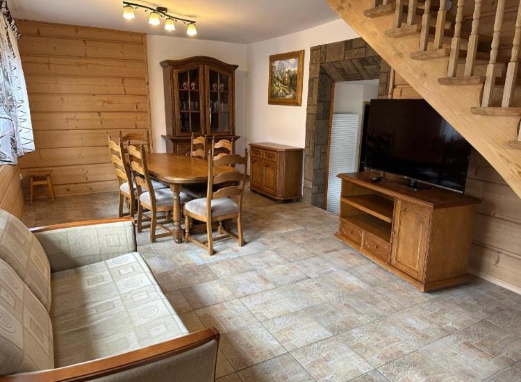 JEDYNOCKA Chalet in Lesser Poland Voivodeship