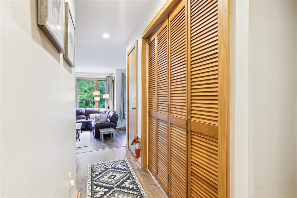 Living room, wardrobe