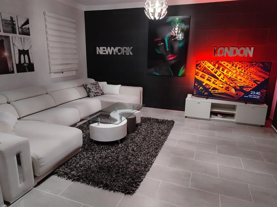 TV and multimedia, Living room