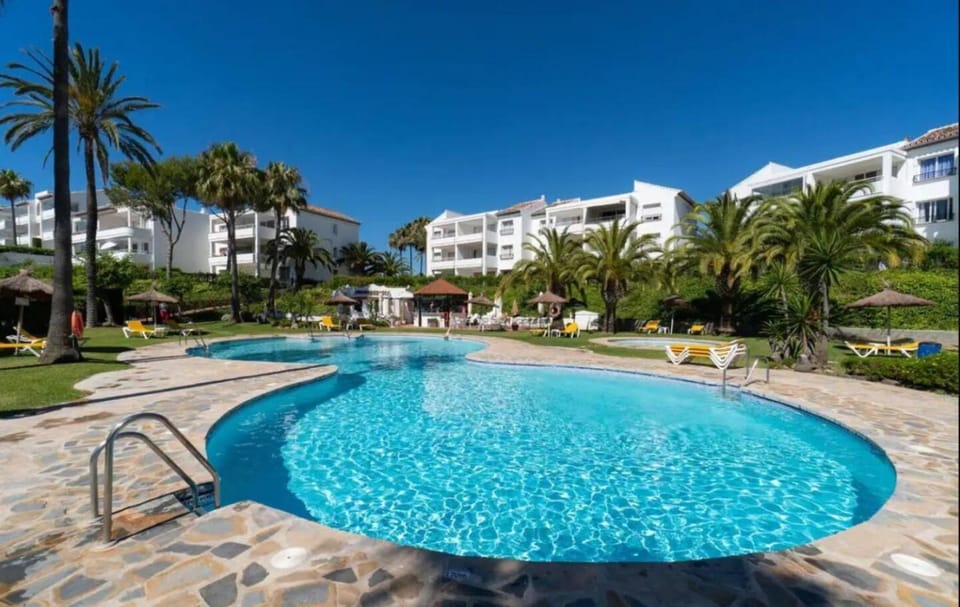 Stunning ocean view apartment House in Costa del Sol
