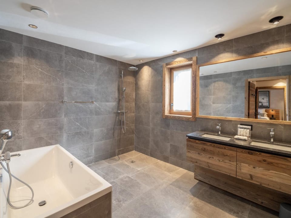 Chalet familial avec piscine et animaux admis proche pistes - FR-1-568-37 Chalet in Saint-Bon-Tarentaise