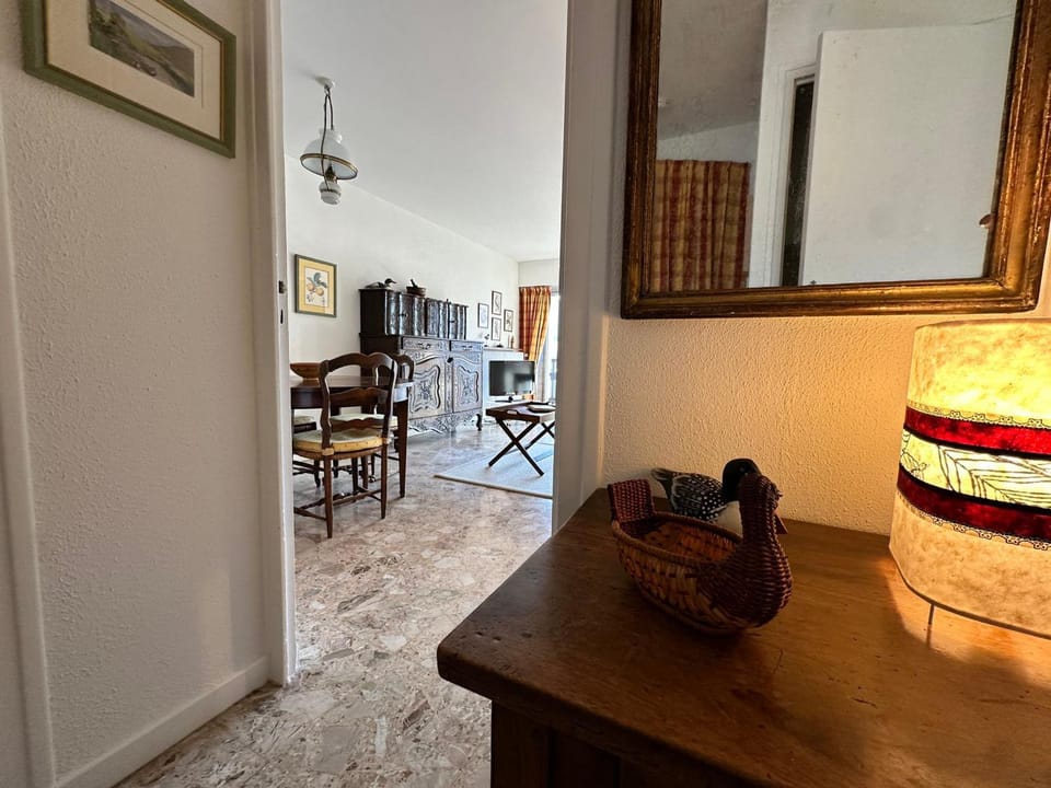 Appartement spacieux et lumineux avec balcon, idéal pour famille - FR-1-515-167 Apartment in Provence-Alpes-Côte d'Azur