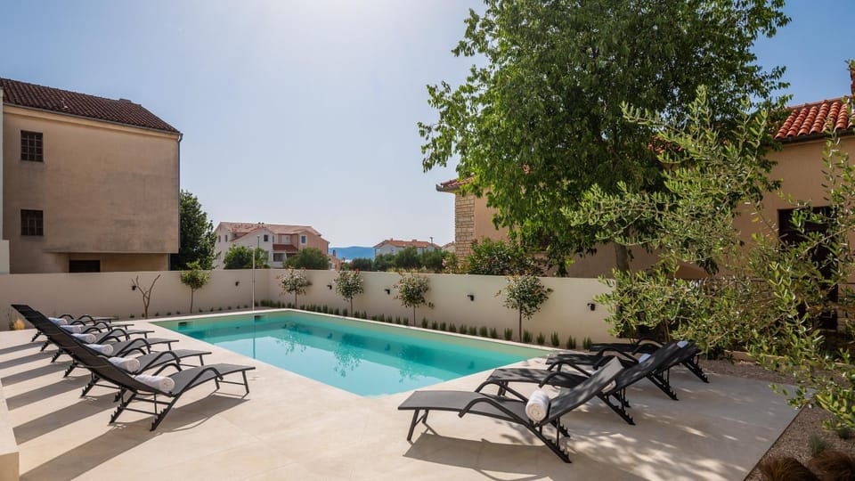 Day, Pool view, sunbed