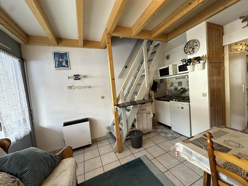 Résidence La Melusine - Joli petit 2 pièces en sous pente pour 4 personnes MAE-4064 Apartment in Provence