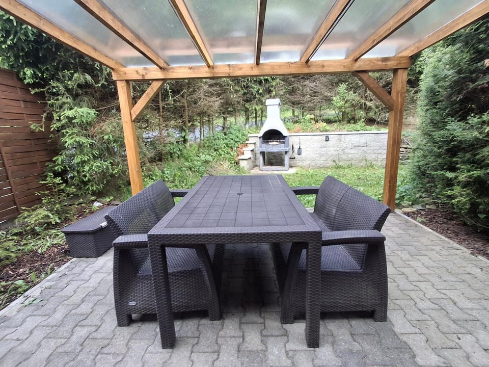 Patio, Day, Garden, Garden view