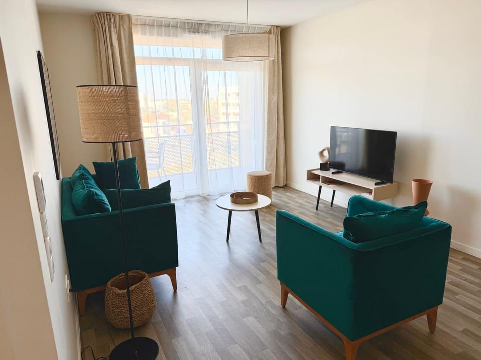 TV and multimedia, Living room
