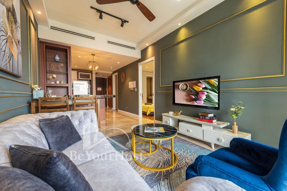 Living room, Seating area, fireplace