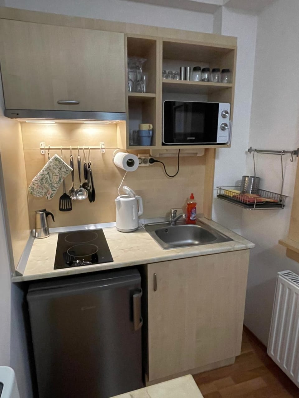 Kitchen or kitchenette, stove, toaster
