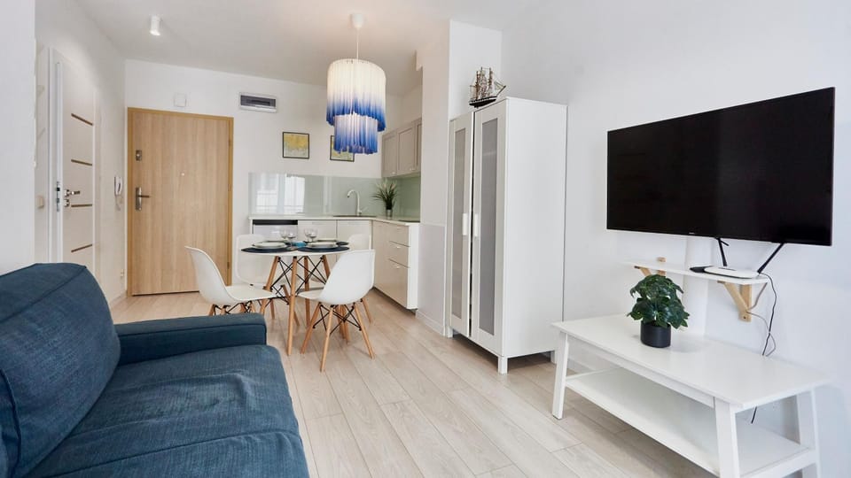 TV and multimedia, Kitchen or kitchenette, Seating area, Dining area