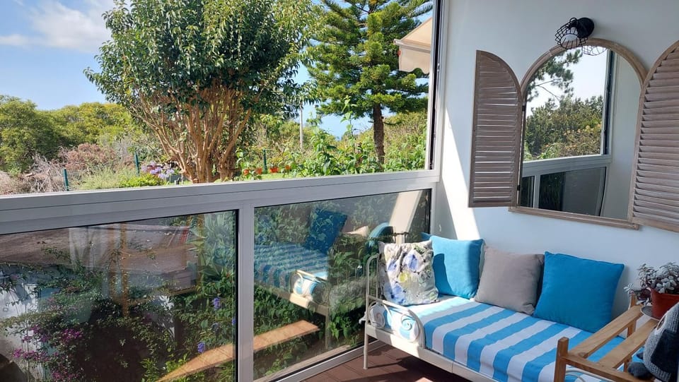Balcony/Terrace, Garden view