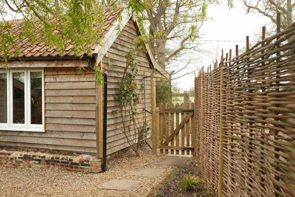 Mustard Pot Cottage House in Mid Suffolk District
