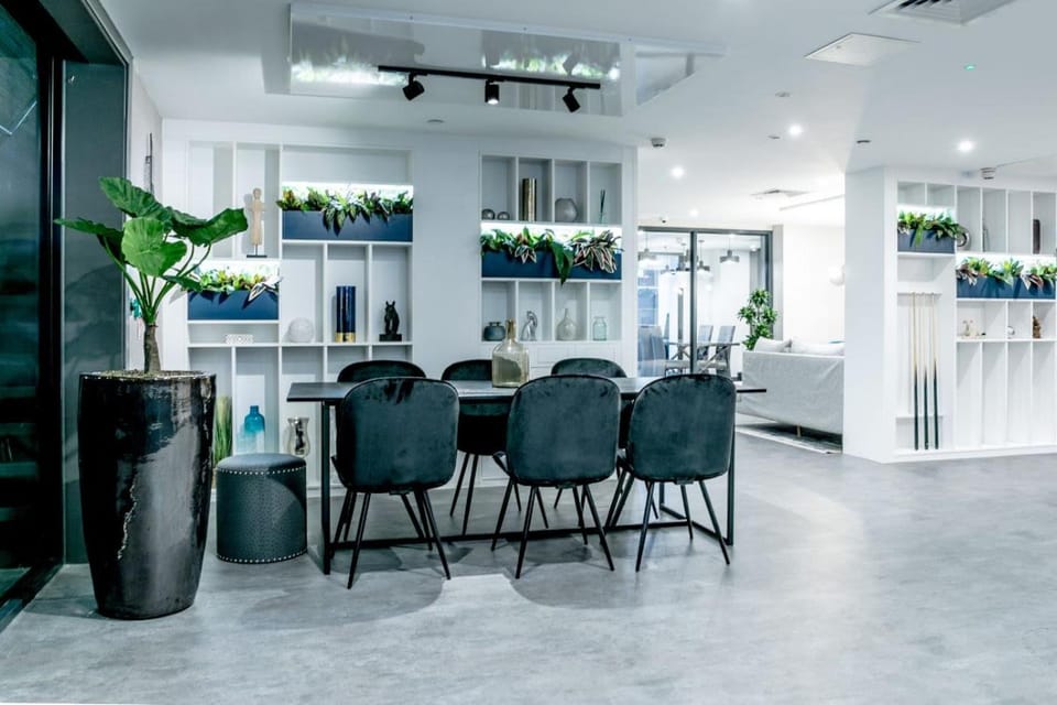 Seating area