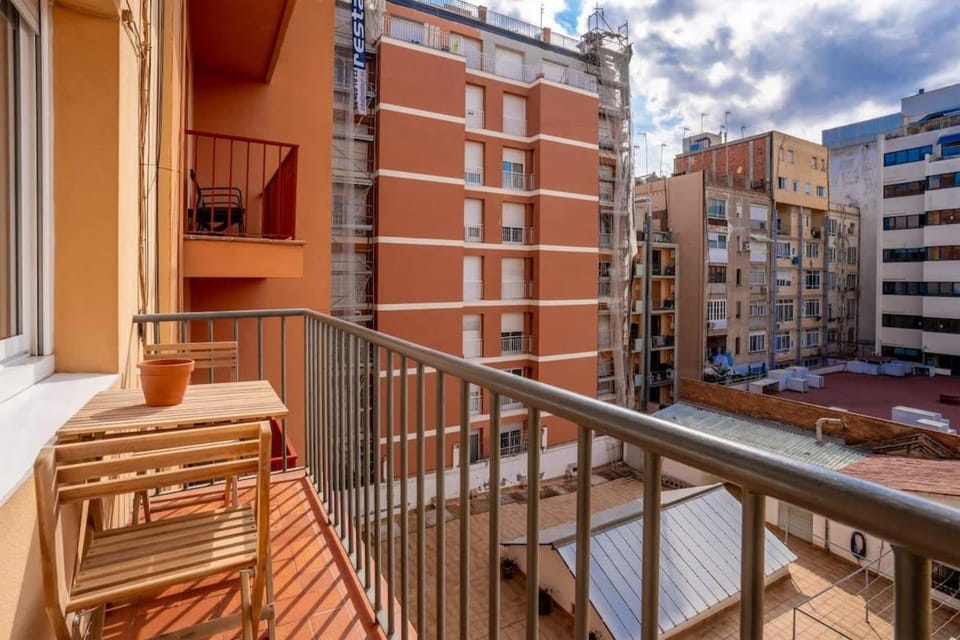 The Collection Barcelona - Eixample - Bright and modern 4BD only for Families or Business groups Apartment in Barcelona