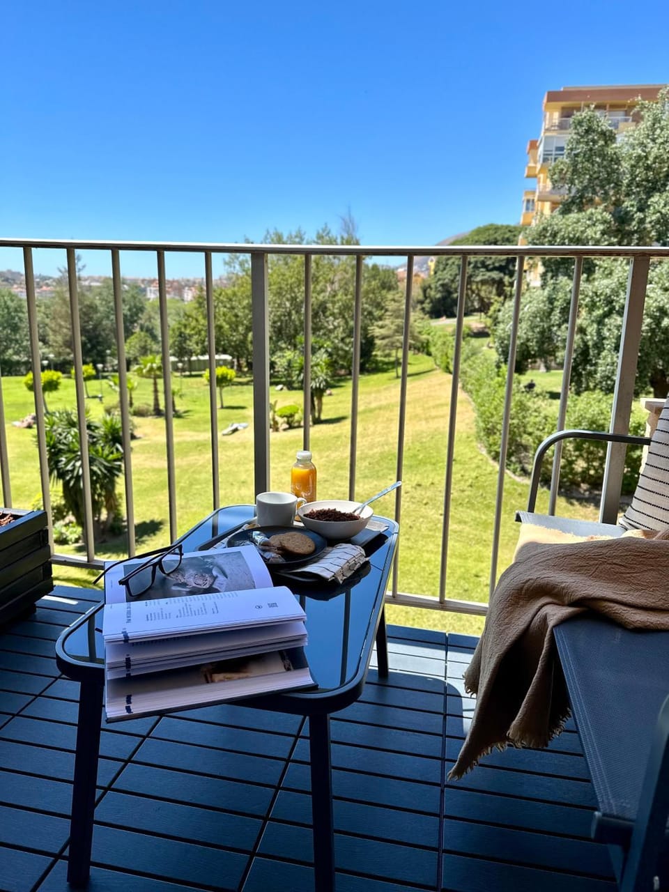 Spring, Day, Natural landscape, Garden, View (from property/room), Balcony/Terrace, Garden view