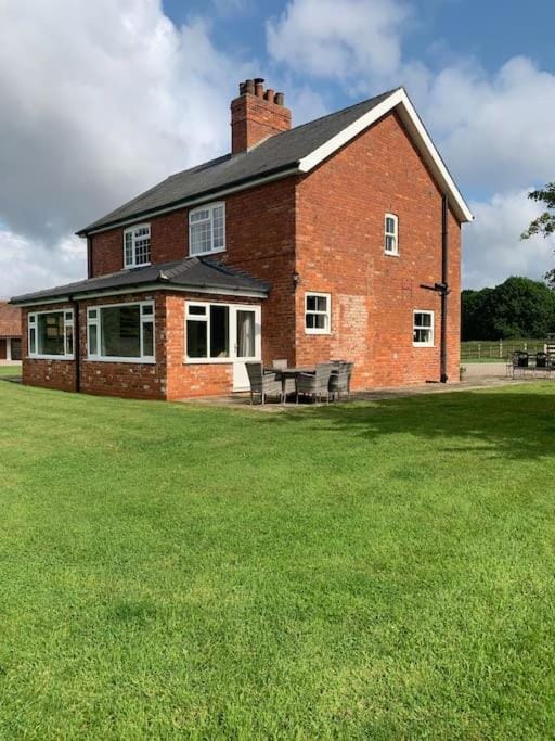 Bainvalley Cottages peaceful South Cottage Apartment in West Lindsey District