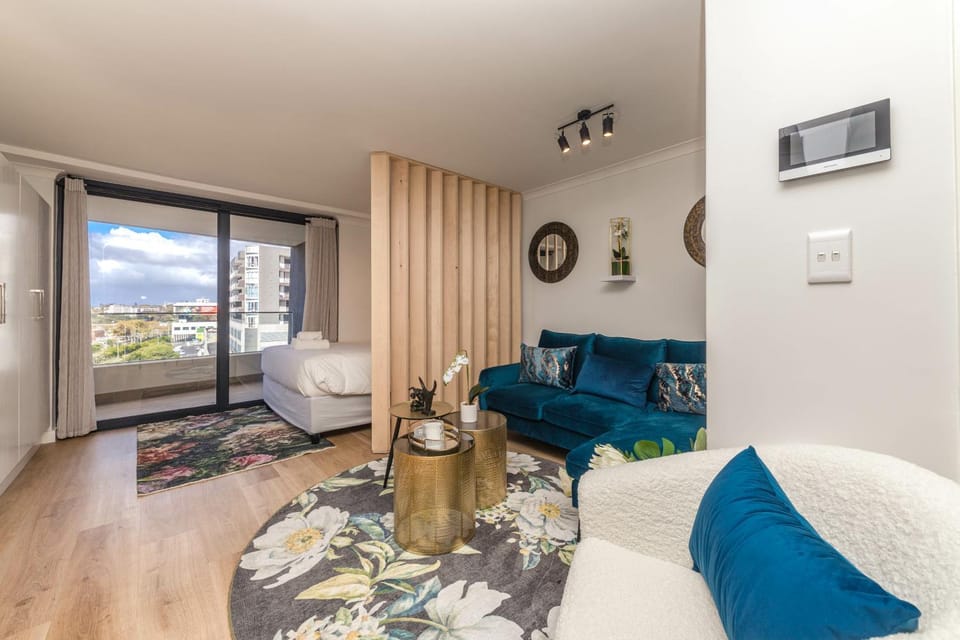Colourful and Cosy Studio Apartment in Newlands Apartment in Cape Town